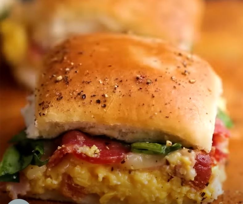 breakfast slider